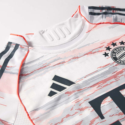 Maglia Gara Bayern Munich Trasferta OLISE #17 Uomo 2025/26