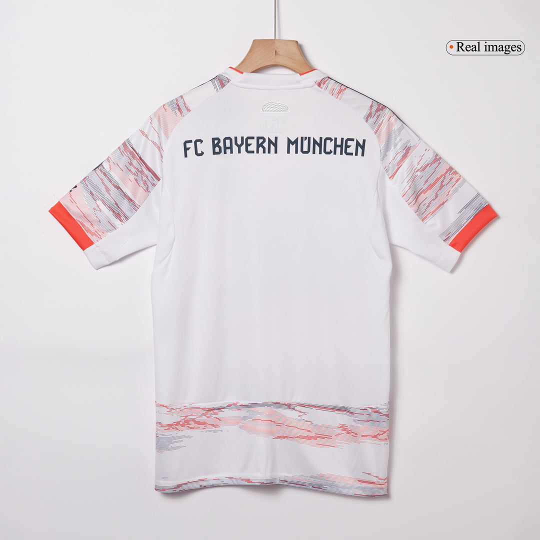 Maglia Replica Bayern Munich Trasferta OLISE #17 Uomo 2025/26
