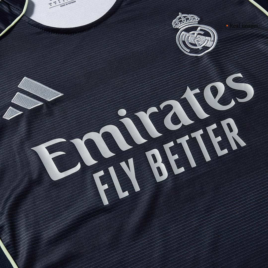 Maglia Replica Real Madrid Trasferta ARDA GÜLER #15 Uomo 2025/26